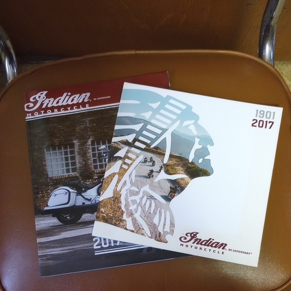 Vintage Indian Motorcycle Catalogs 2017, Accessories & Garage, Biker
